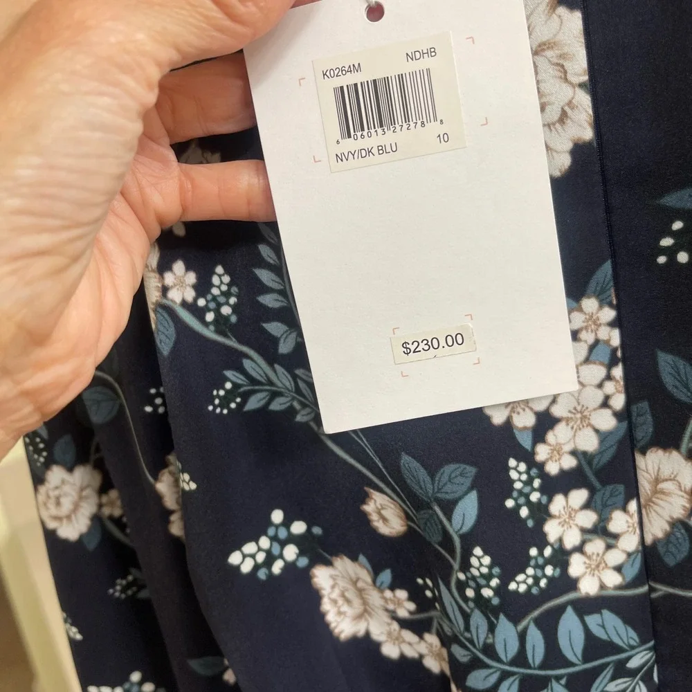 NWT Gal Meets Glam Navy Blue Floral V-Neck Long Sleeve Maxi Dress jade Size 10
